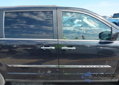 2015 Chrysler Town & Country Touring from USA, damaged, VIN 2C4RC1BGXFR520719